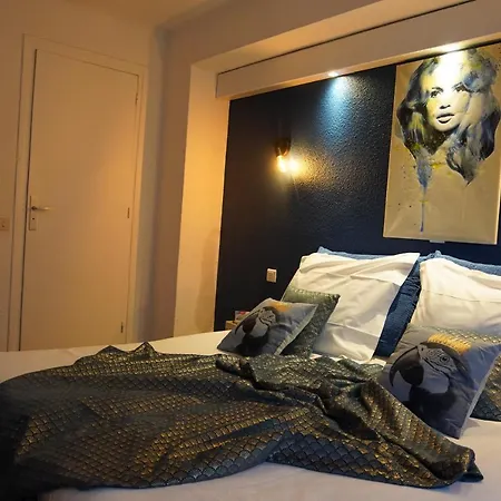 Ath Athenee Cannes