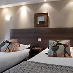 Ath Athénée Hotel