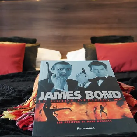 فندق Ath Athenee كان