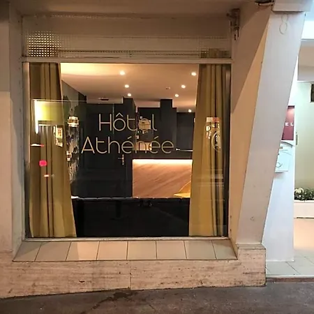 Hotel Ath Athenee