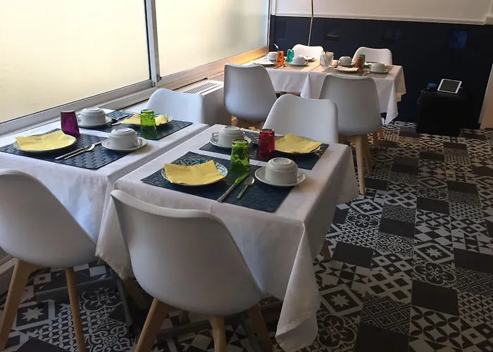 Ath Athénée 3* Cannes