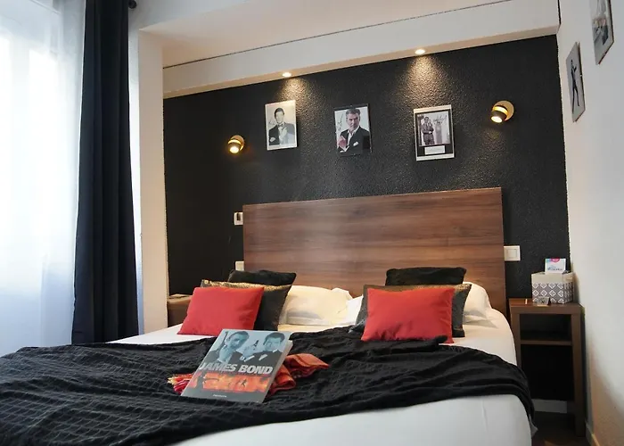 Ath Athénée Hotel 3*