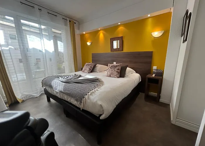Ath Athenee Hotel 3*